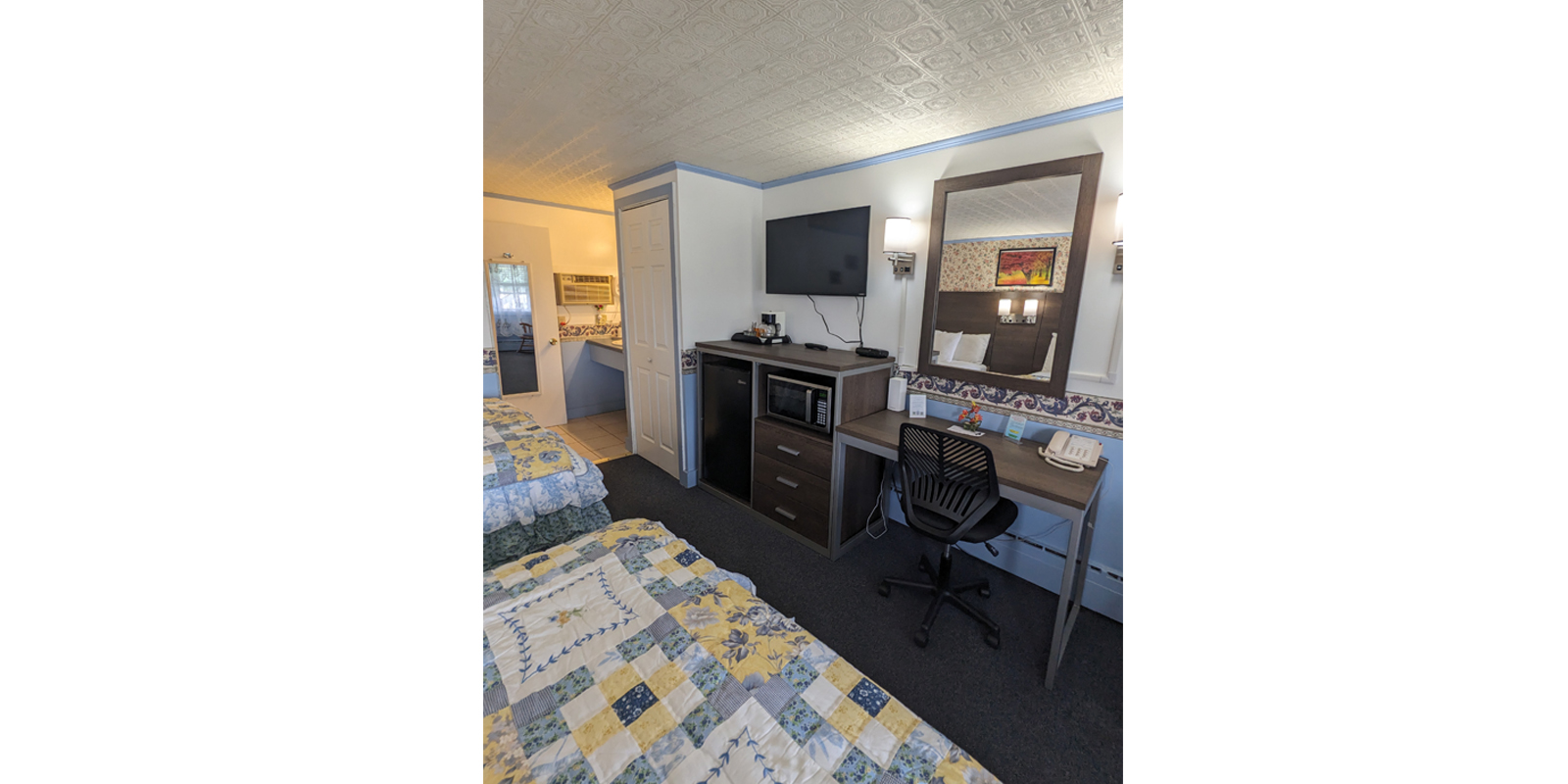 Double Bed Amenities