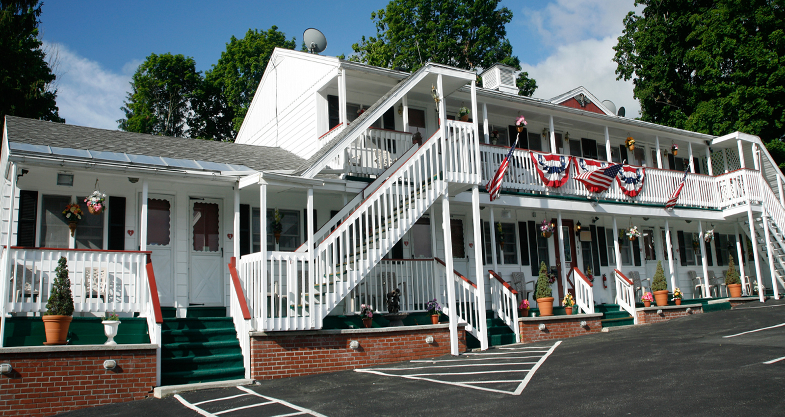 Hotel in Bennington VT Bennington Motor Inn Vermont.